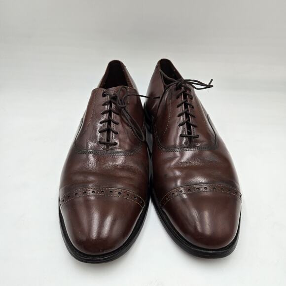 Allen Edmonds Fifth Avenue Mens Size 10 (D) Oxford Brown Leather Cap Toe main image 3